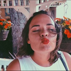 Meet your Posher, Bekah